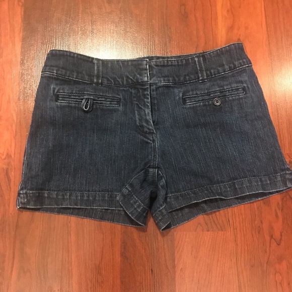 New York & Company Bluish Black Shorts Size 4 - Picture 2 of 7